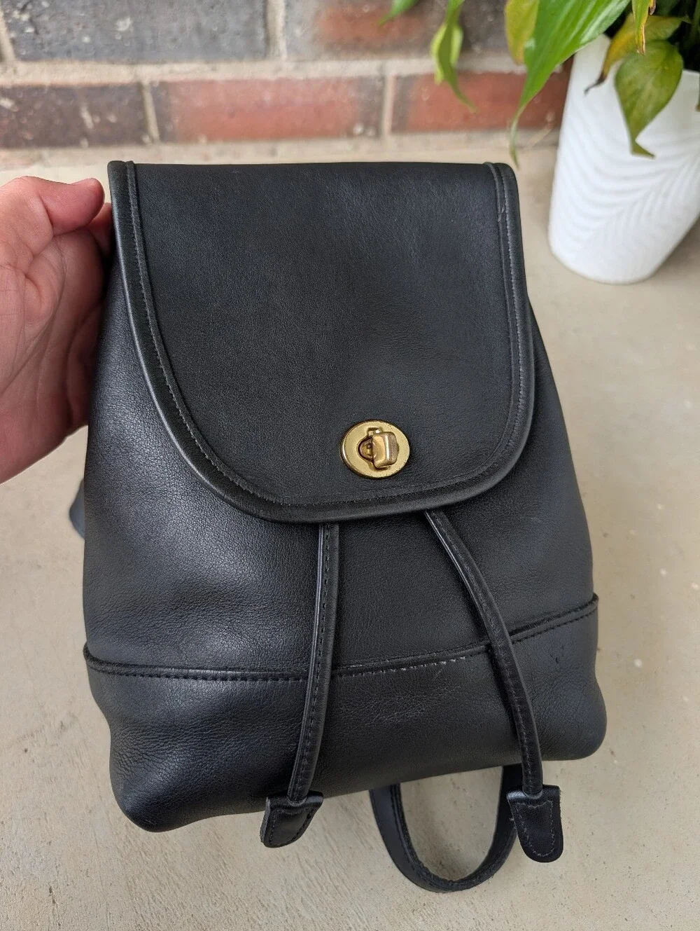 🖤 Vintage 90's Coach #9960 Adjustable Unisex Smooth Leather Mini Backpack, 🖤